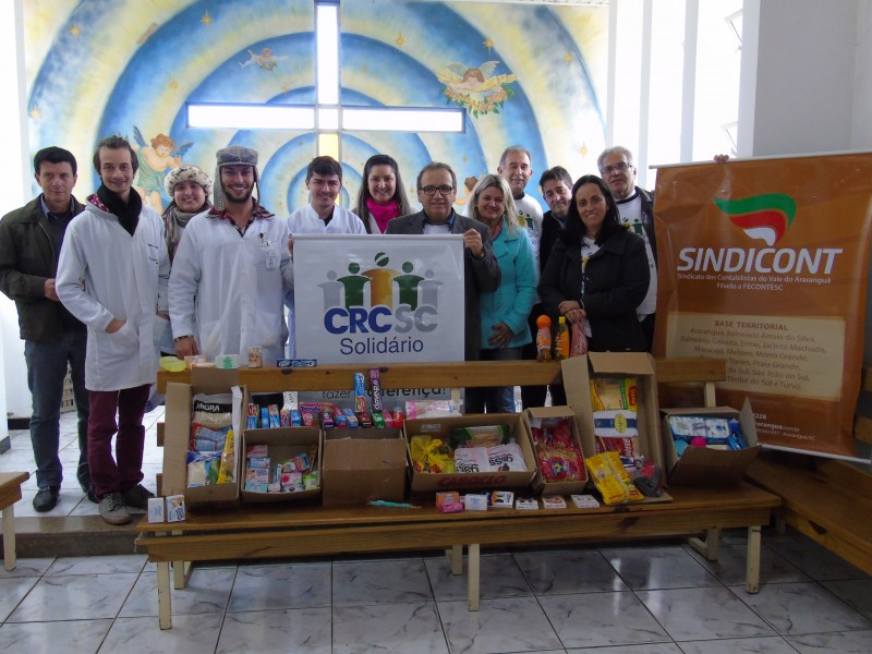 Conselho Regional de Contabilidade apresenta projeto social e entrega donativos — foto 3