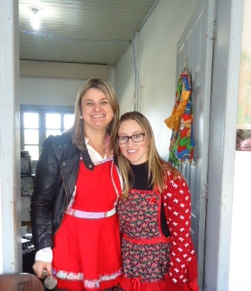 Arraial alegra crianças e adolescentes da Casa-Lar — foto 42