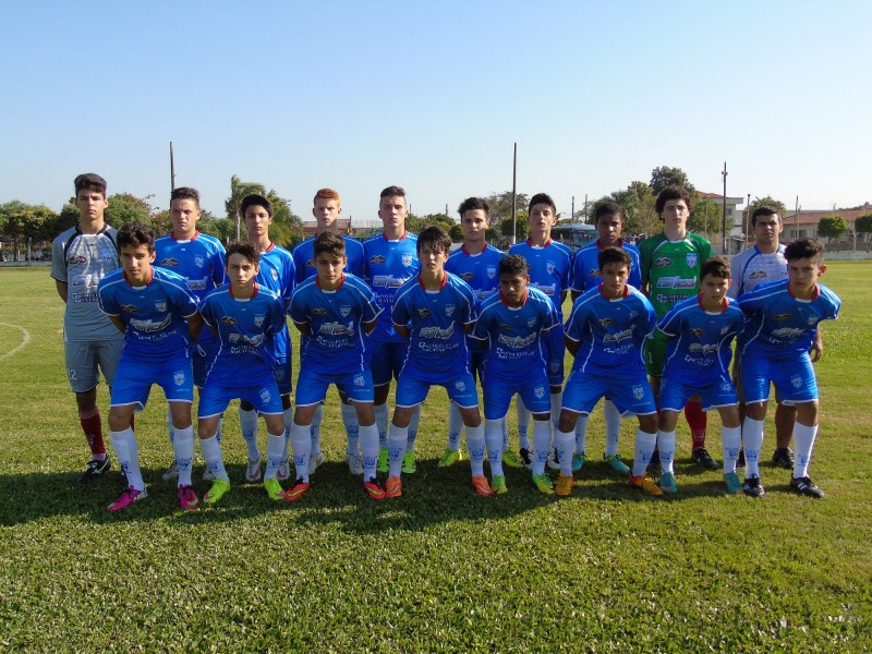 Casa-Lar goleia na estreia do Campeonato Catarinense
