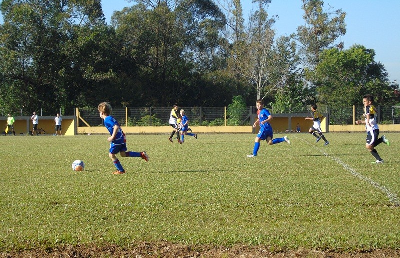 Equipes da Casa-Lar estréiam no Campeonato Regional de Escolinhas — foto 2