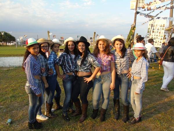 Arraial promovido pela Casa-Lar reúne cerca de 500 pessoas — foto 73