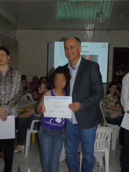 Adolescentes surpreendem no 1º Café Colonial da Casa-Lar — foto 17