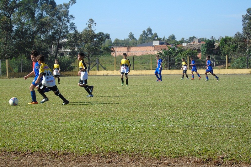 Equipes da Casa-Lar estréiam no Campeonato Regional de Escolinhas — foto 4