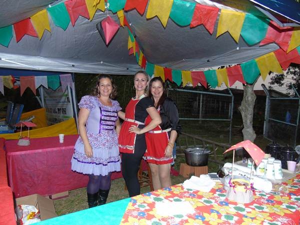 Arraial promovido pela Casa-Lar reúne cerca de 500 pessoas — foto 89