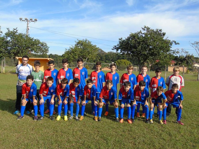 Equipe Sub-13 aplica goleada no Campeonato Regional de Escolinhas — foto 9