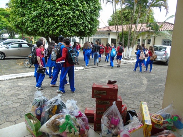 Estudantes de Siderópolis visitam Casa-Lar — foto 2