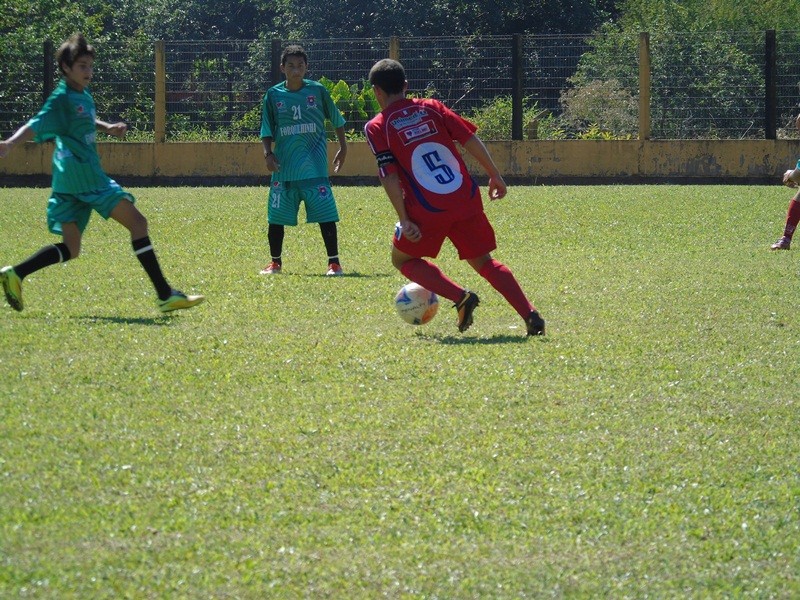 Equipes da Casa-Lar estréiam no Campeonato Regional de Escolinhas — foto 17